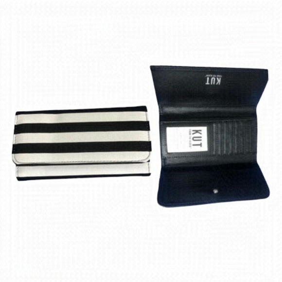 4/$45 | KUT from the KLOTH | Black and White Wallet - Picture 1 of 5